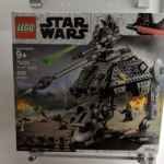 AT-AP Walker (75234) – 689 pieces
