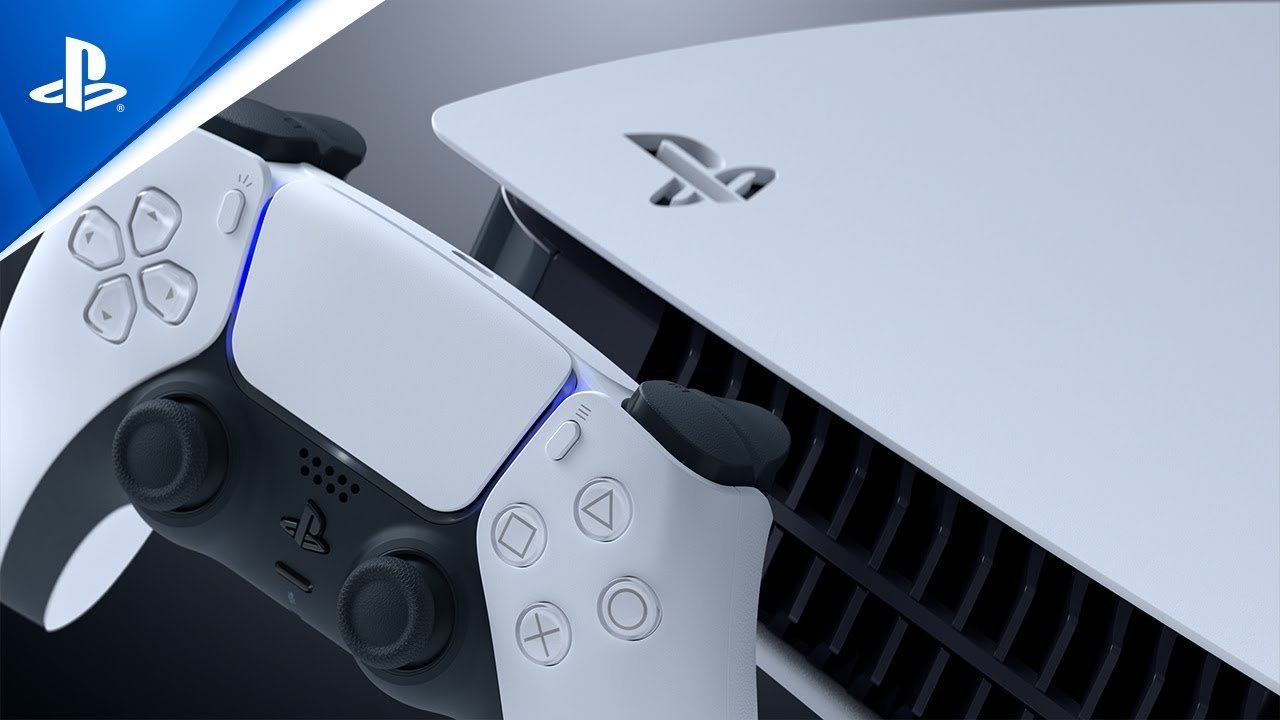 E' disponibile PlayStation 5 in versione disco a 549,99 euro