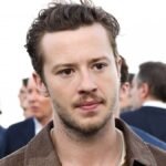 Joseph Quinn, l'ascesa di una stella: dai successi televisivi ai kolossal cinematografici